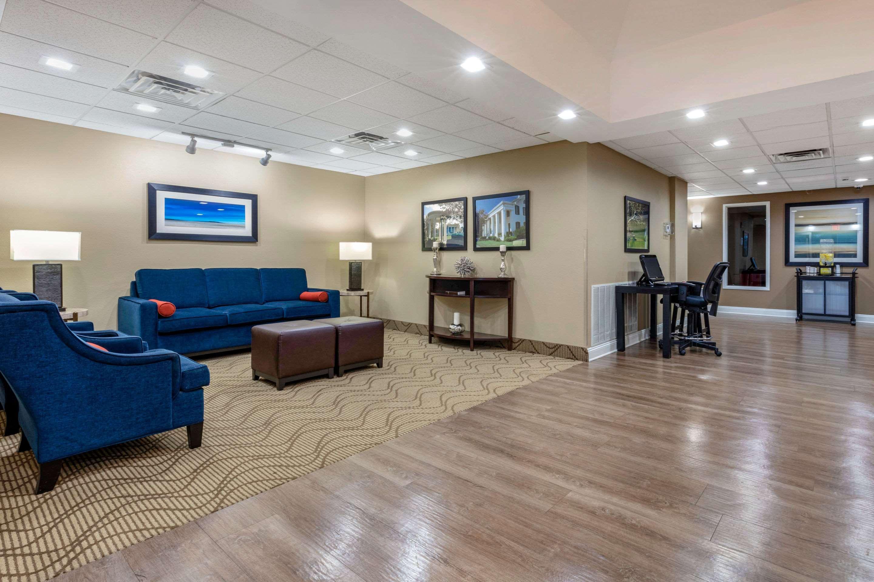 Comfort Inn Us Hwy 80 Demopolis Bagian luar foto