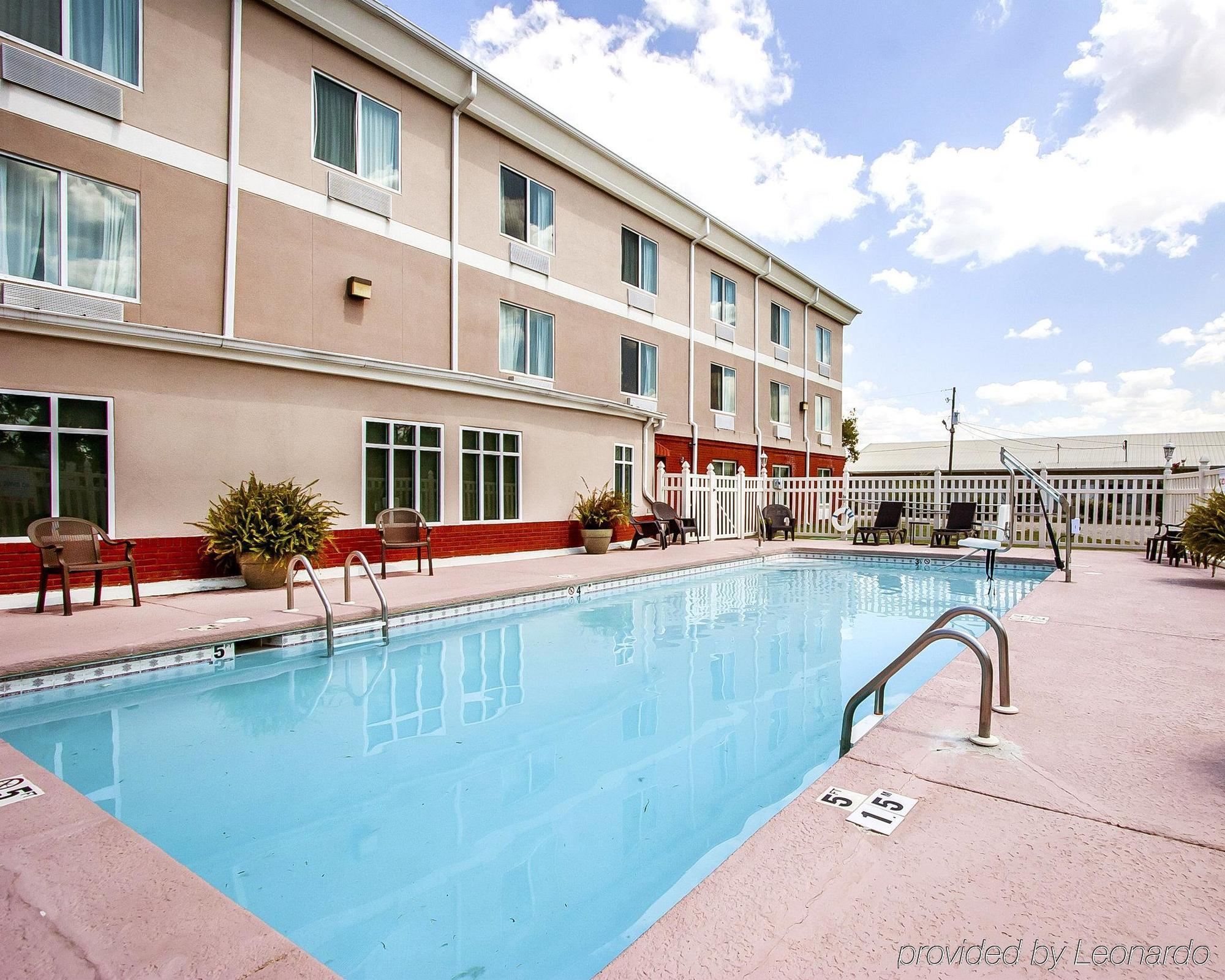 Comfort Inn Us Hwy 80 Demopolis Bagian luar foto
